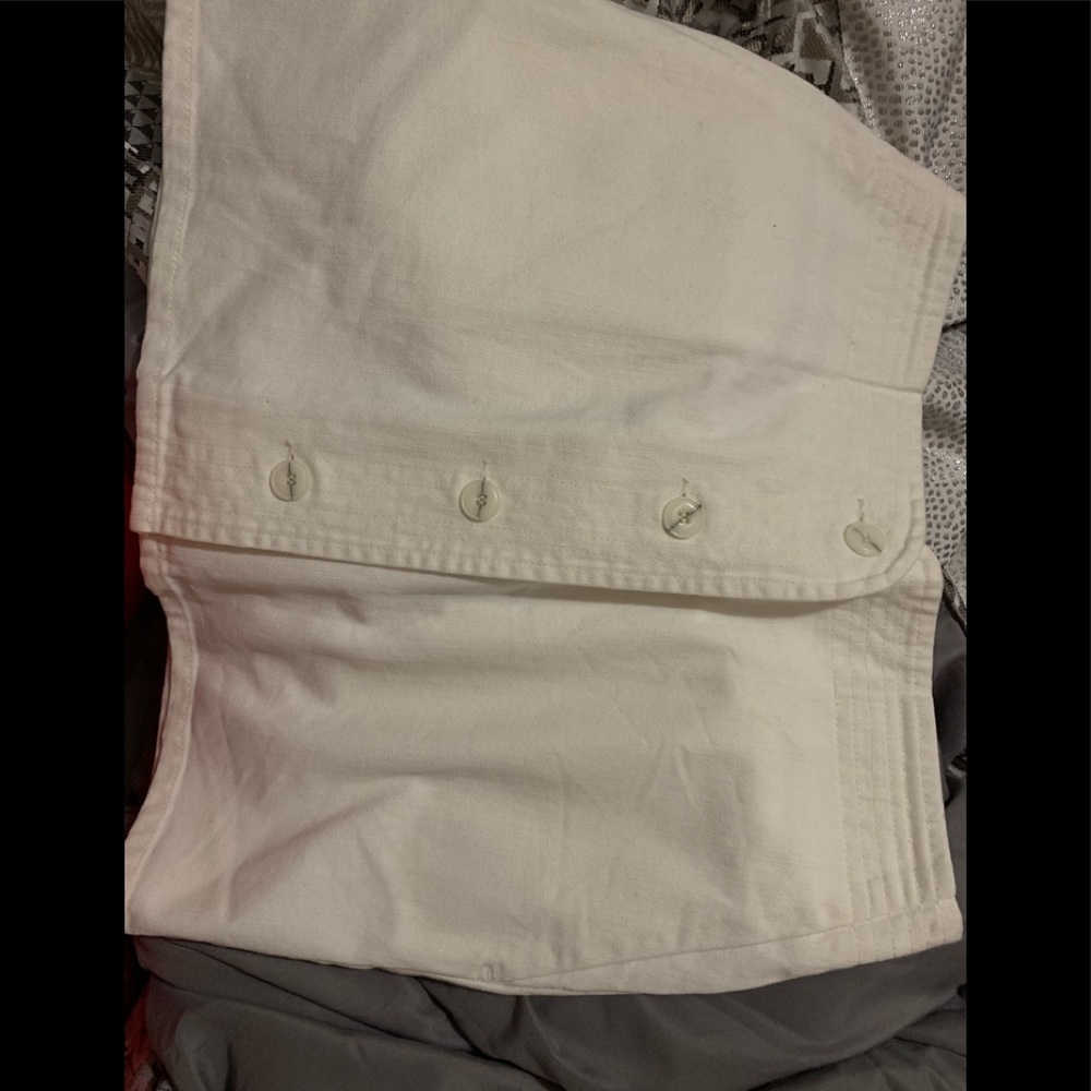 13 Bonaparte mini white skirt 🌹👍